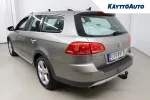 Volkswagen Passat UTG-897 carousel thumbs
