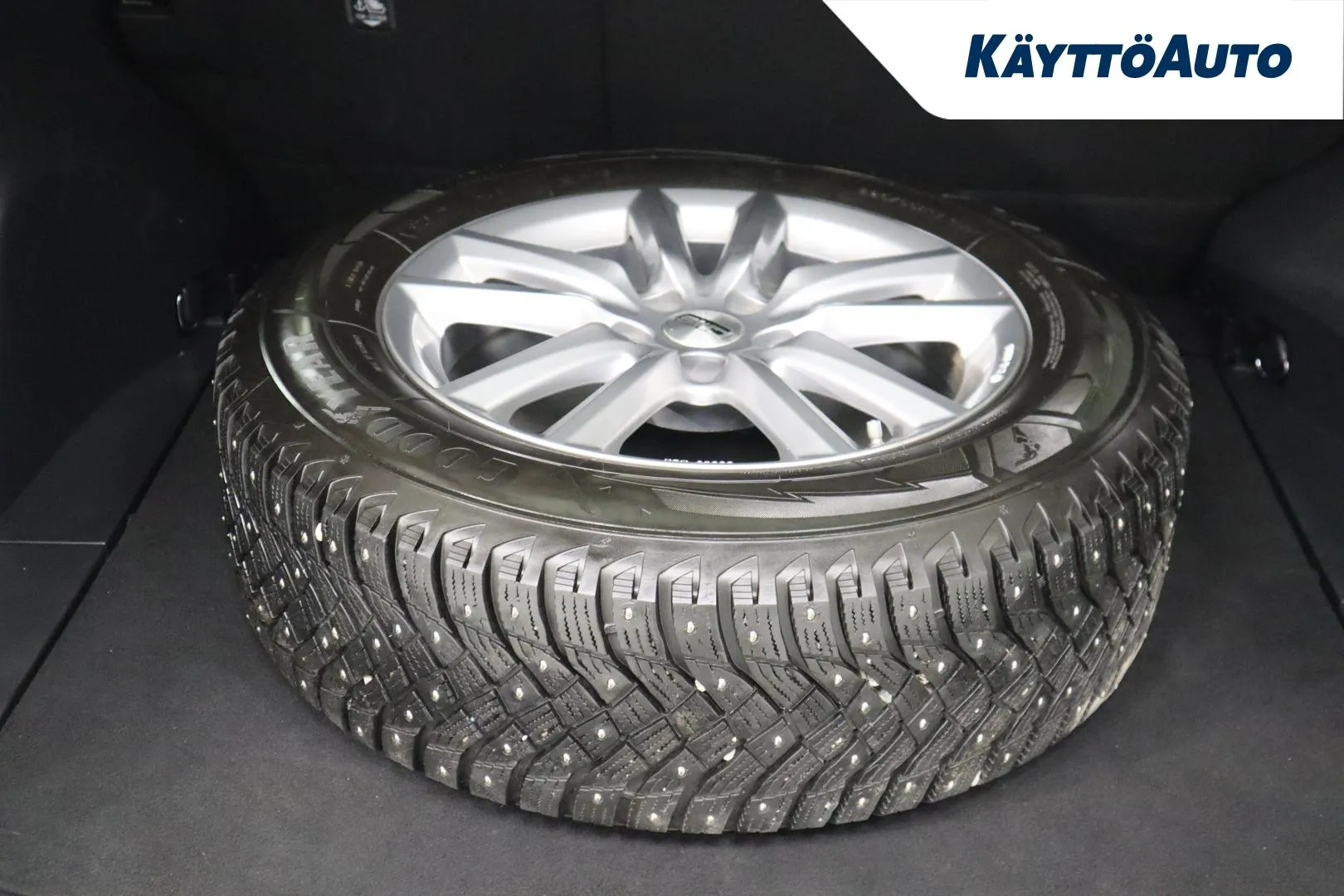 Toyota RAV4 MPL-141 carousel image