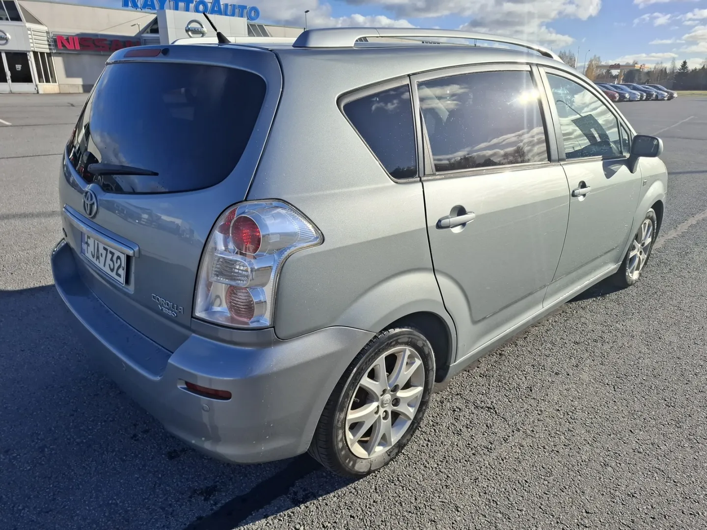 TOYOTA Corolla Verso FJA-732 carousel image