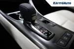 Lexus LBX ISM-996 carousel thumbs