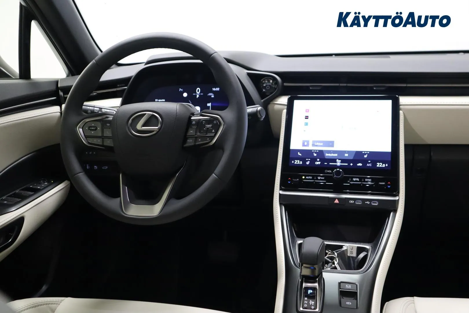 Lexus LBX ISM-996 carousel image