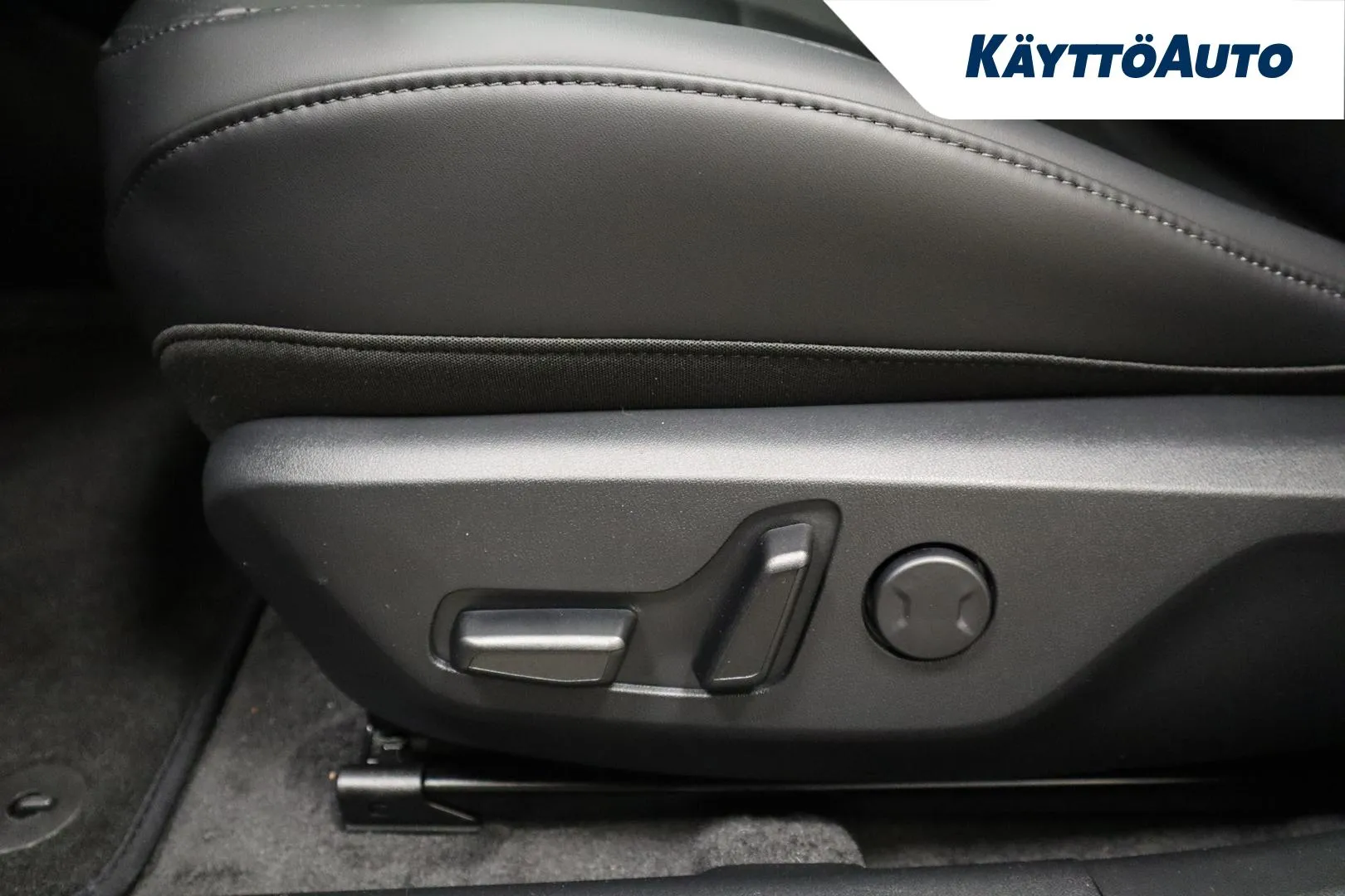Kia EV4 FSL-118 carousel image