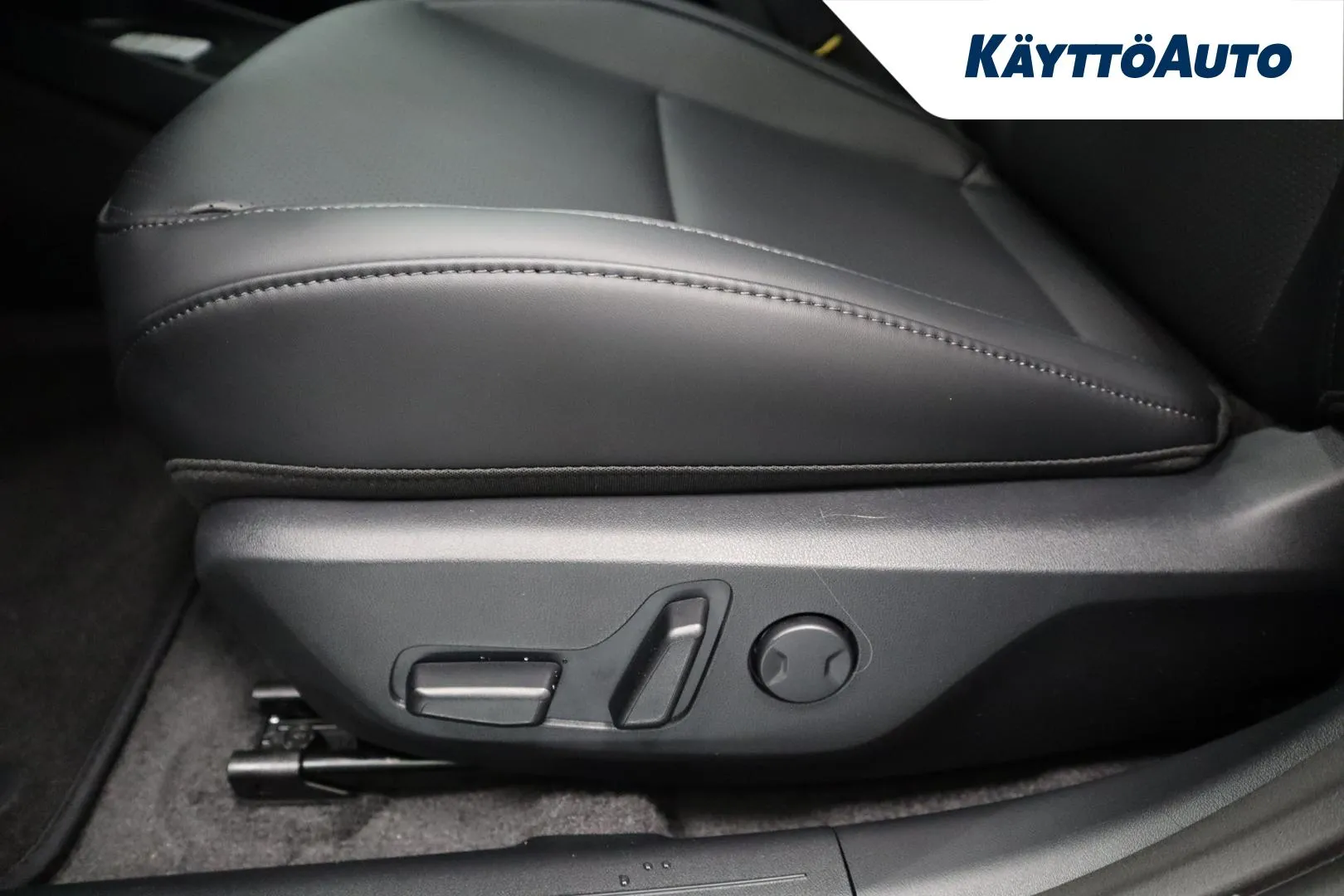 Kia EV4 IST-867 carousel image