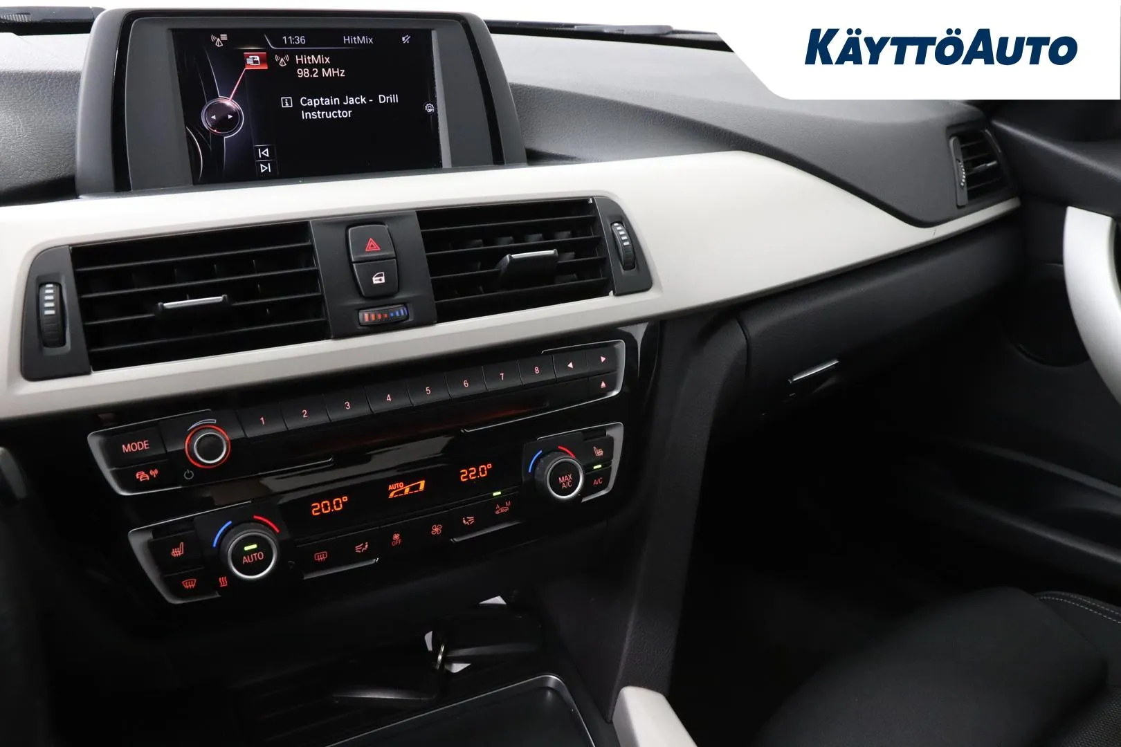 BMW 318 CKK-329 carousel image