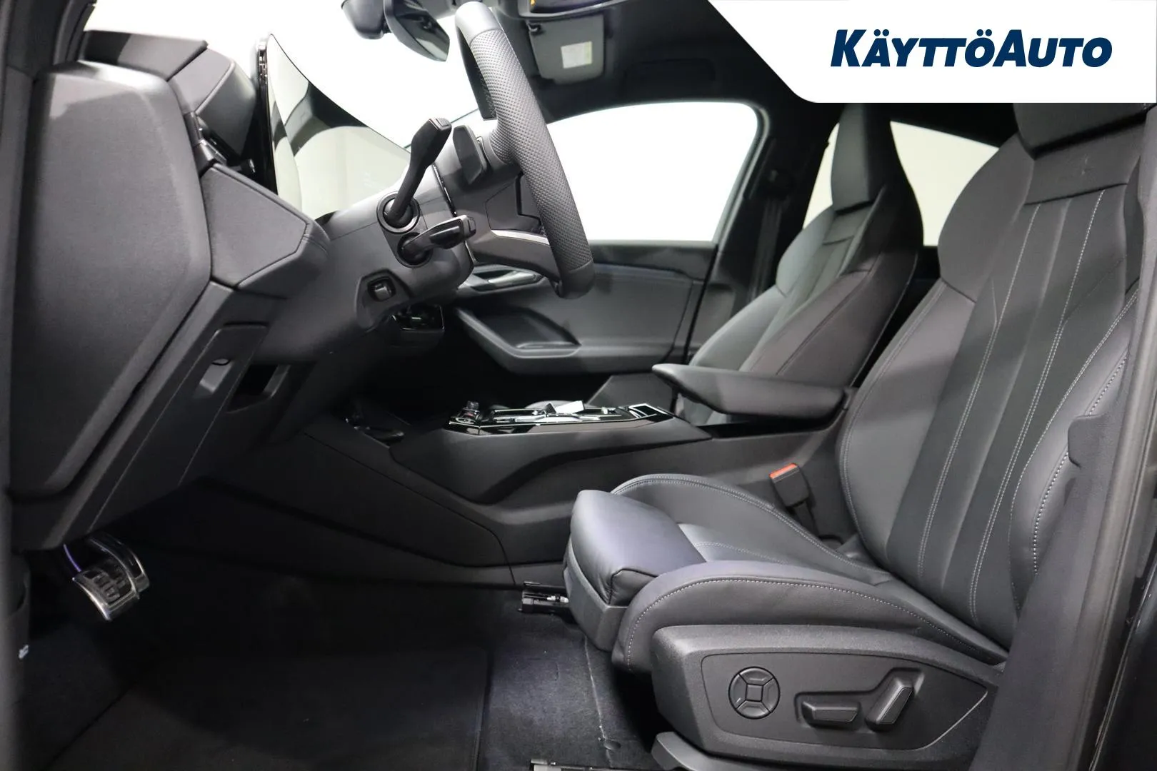 Audi Q6 e-tron IST-453 carousel image