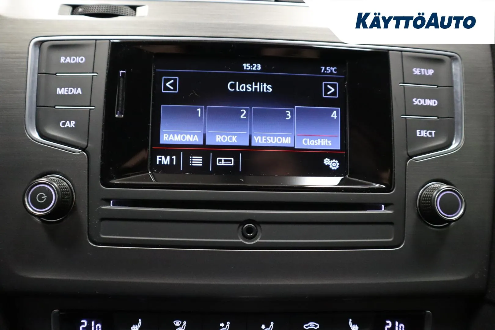 VOLKSWAGEN Golf FLA-501 carousel image