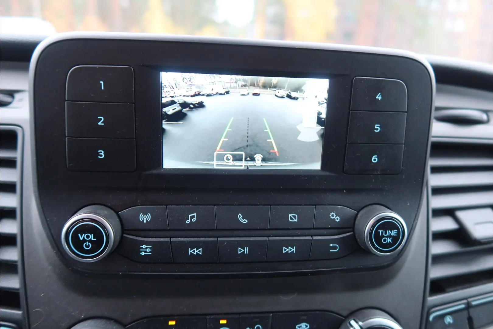 Ford Transit FPF-495 carousel image