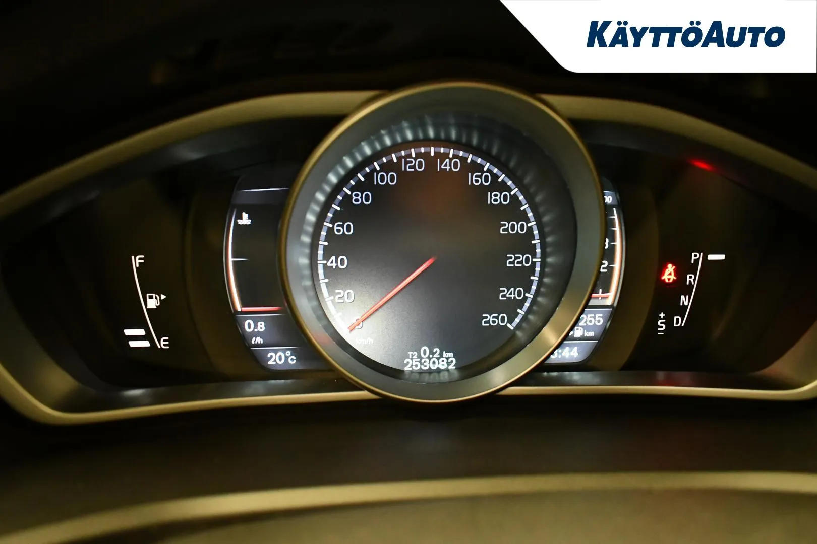 VOLVO V40 Cross Country FMC-689 carousel image