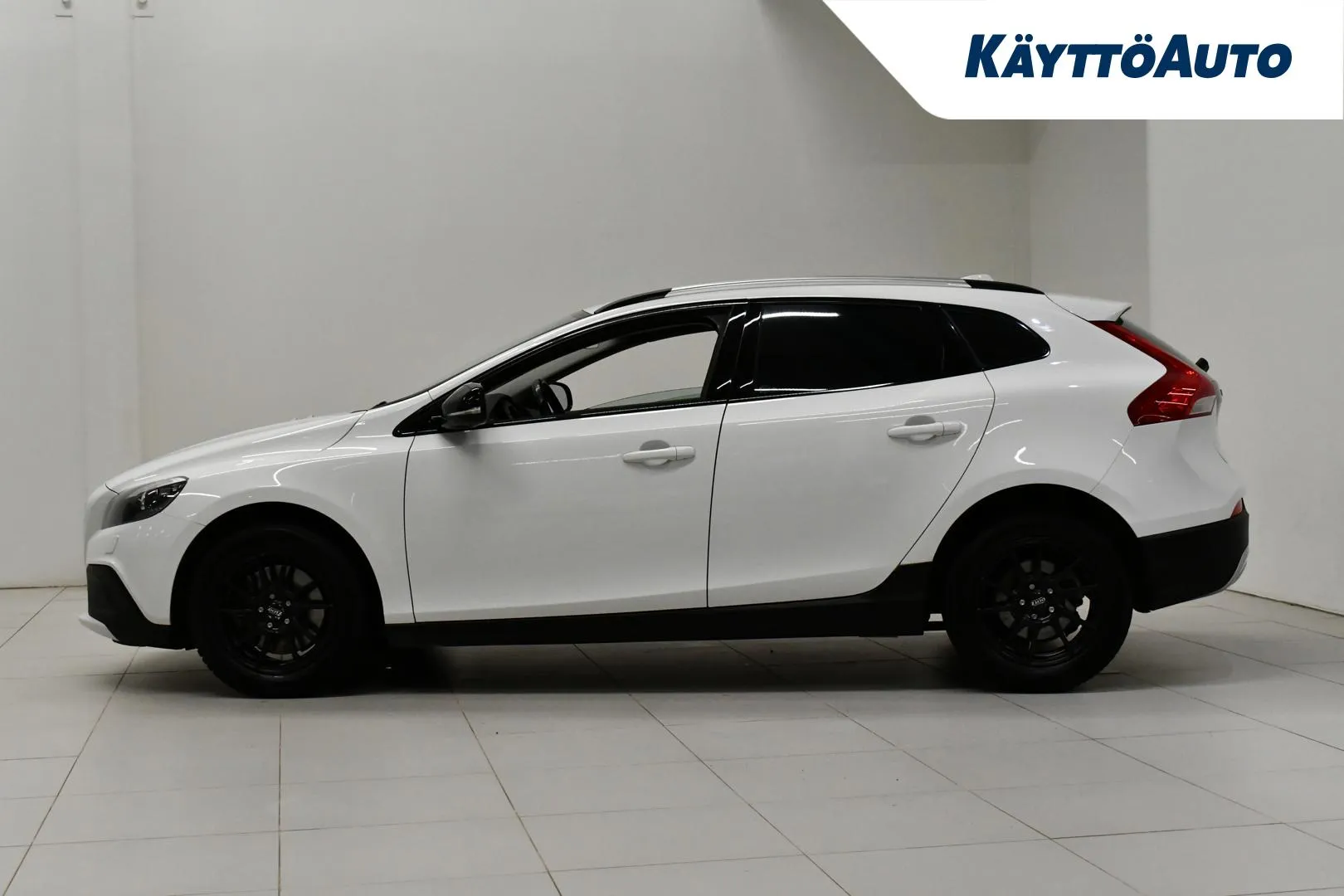 VOLVO V40 Cross Country FMC-689 carousel image
