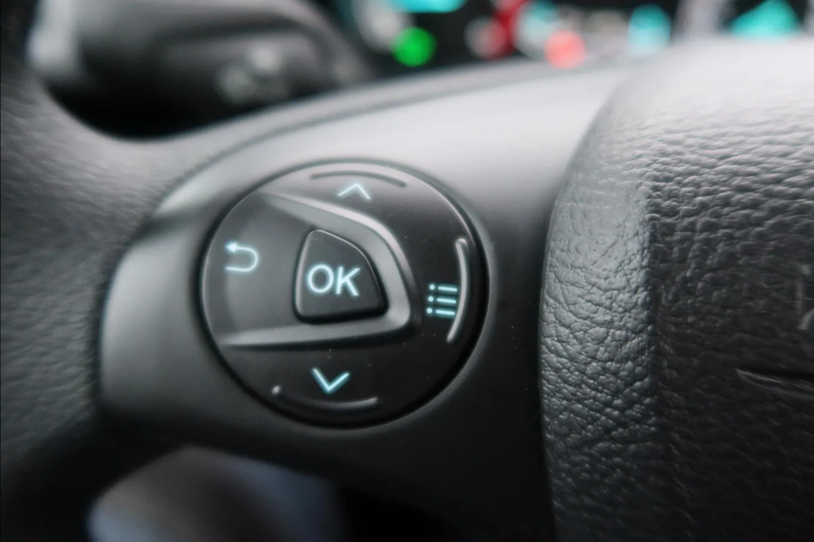 FORD Transit Connect YXS-627 carousel image