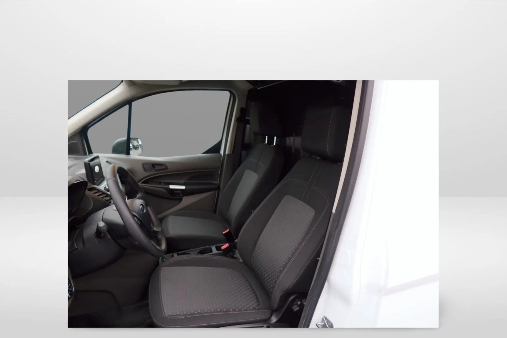 FORD Transit Connect YXS-627 carousel image