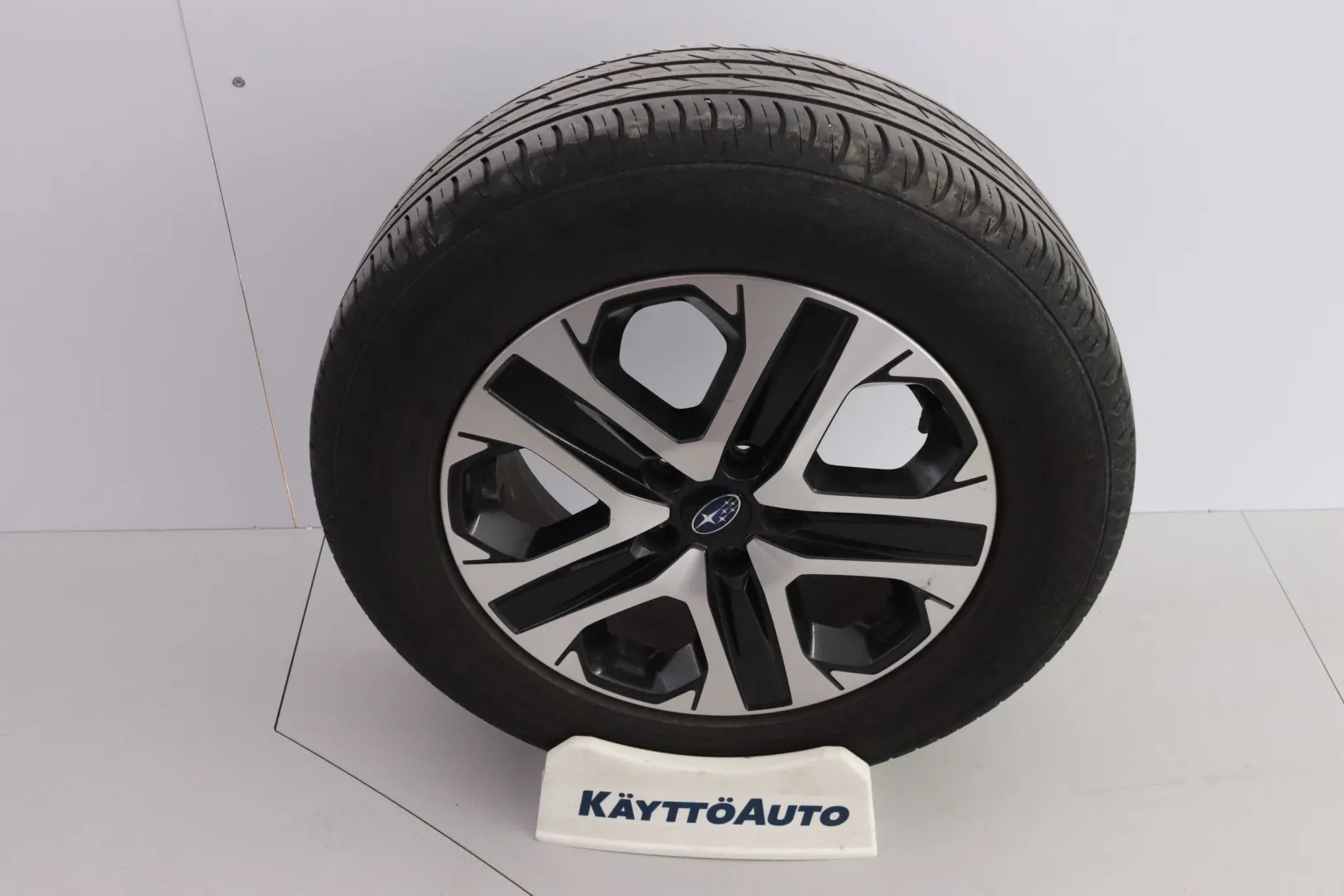 SUBARU Outback YKB-126 carousel image