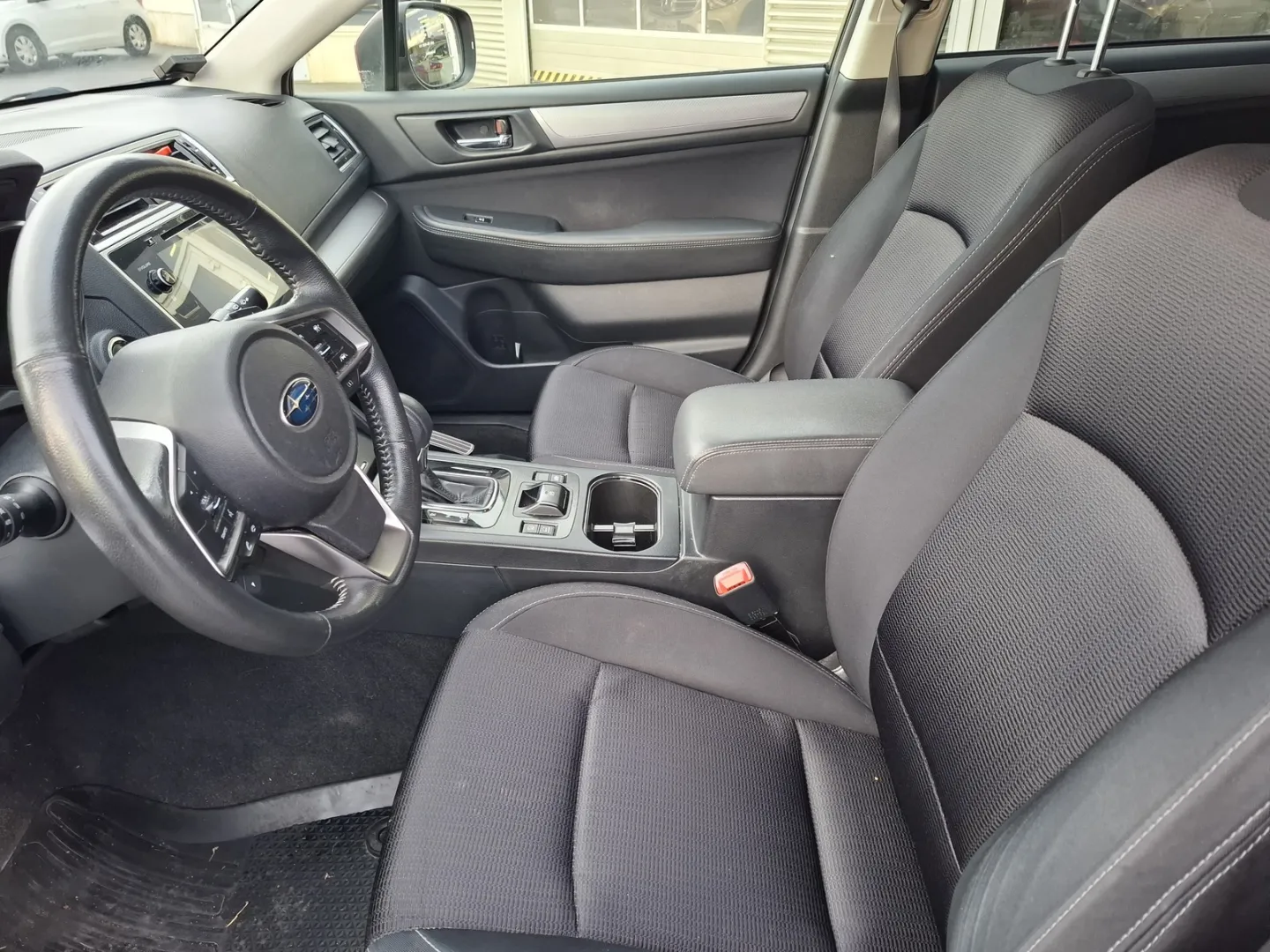 SUBARU Outback YKB-126 carousel image