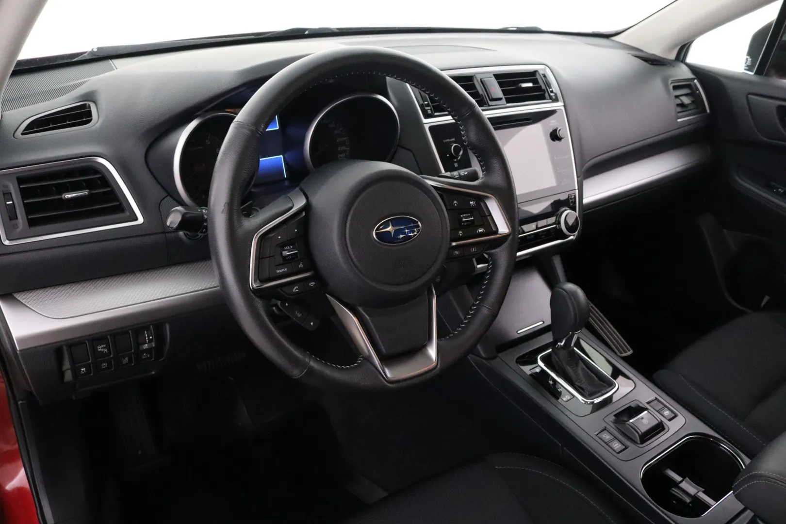 SUBARU Outback YKB-126 carousel image