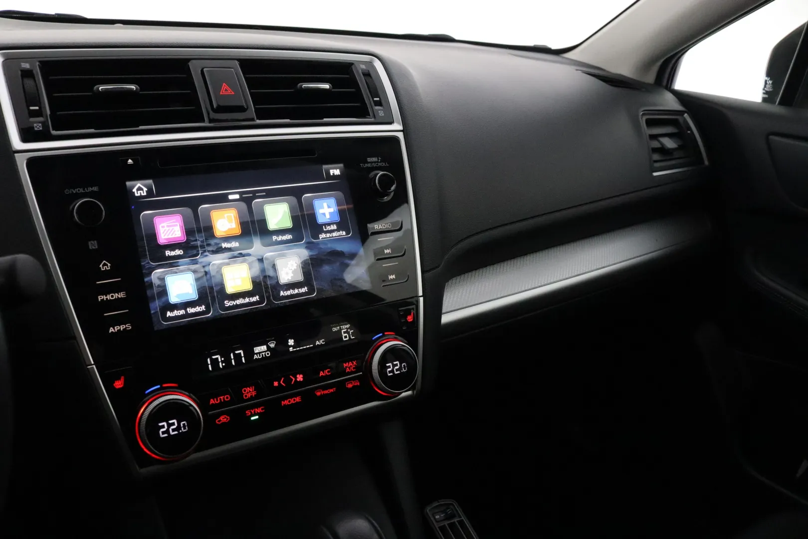 SUBARU Outback YKB-126 carousel image