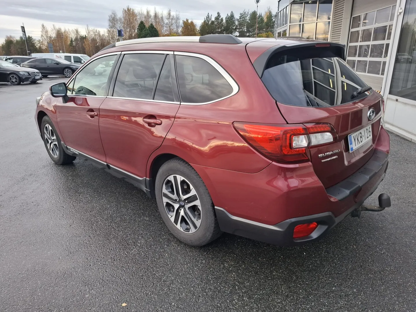 SUBARU Outback YKB-126 carousel image
