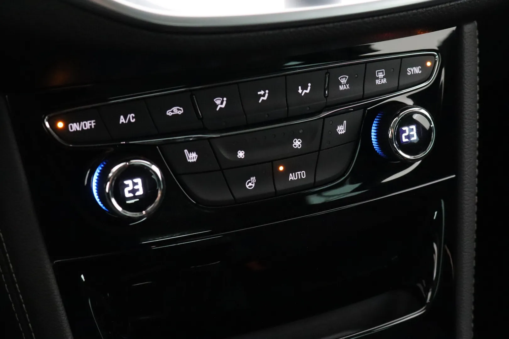 OPEL Astra FLV-829 carousel image