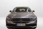 Mercedes-Benz E RUK-506 carousel thumbs