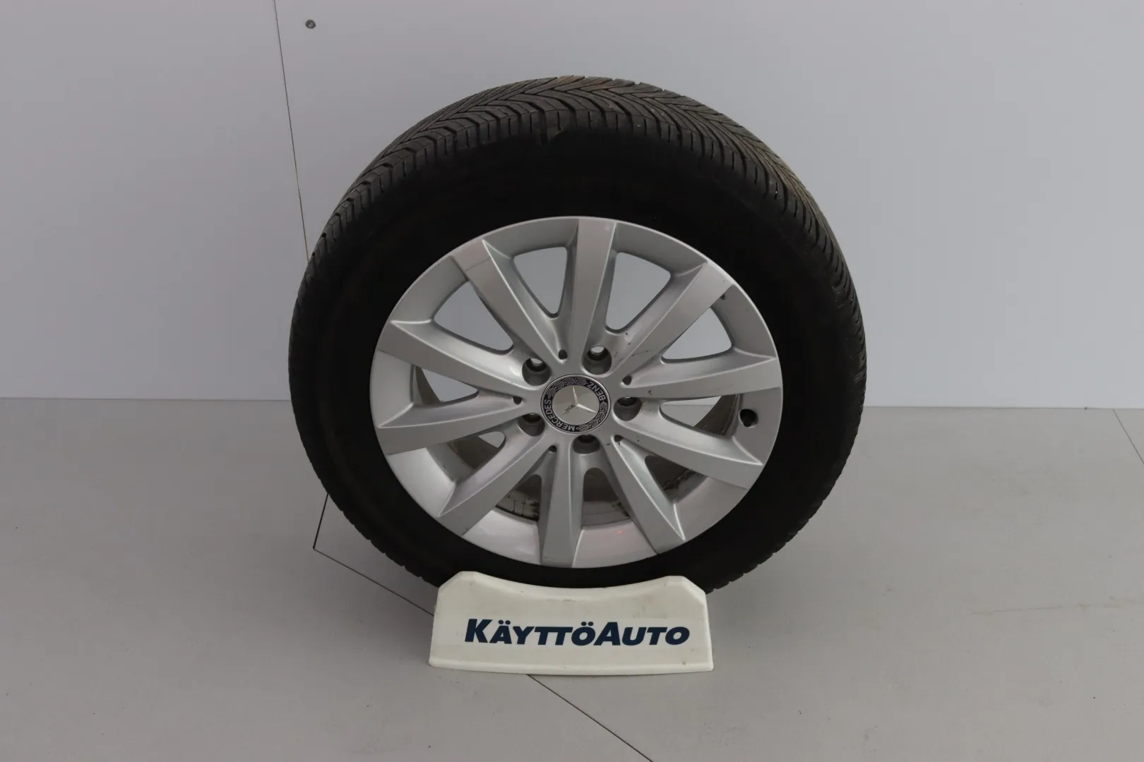 MERCEDES-BENZ A ILN-577 carousel image