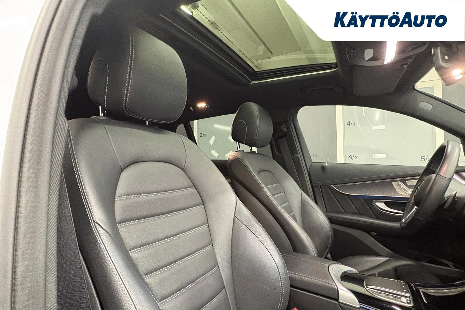 MERCEDES-BENZ EQC JNU-673 carousel image