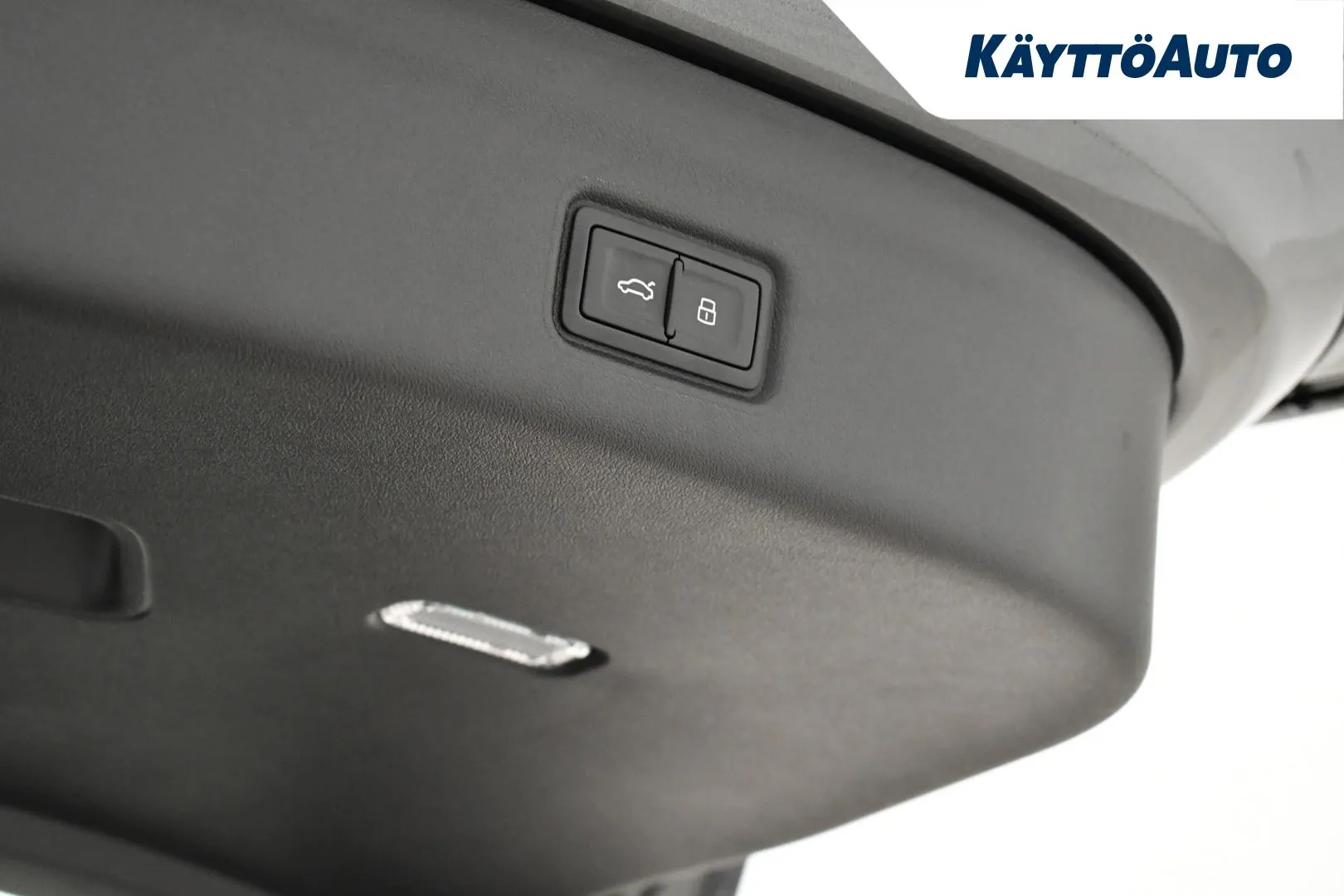 Audi Q6 e-tron FSL-186 carousel image