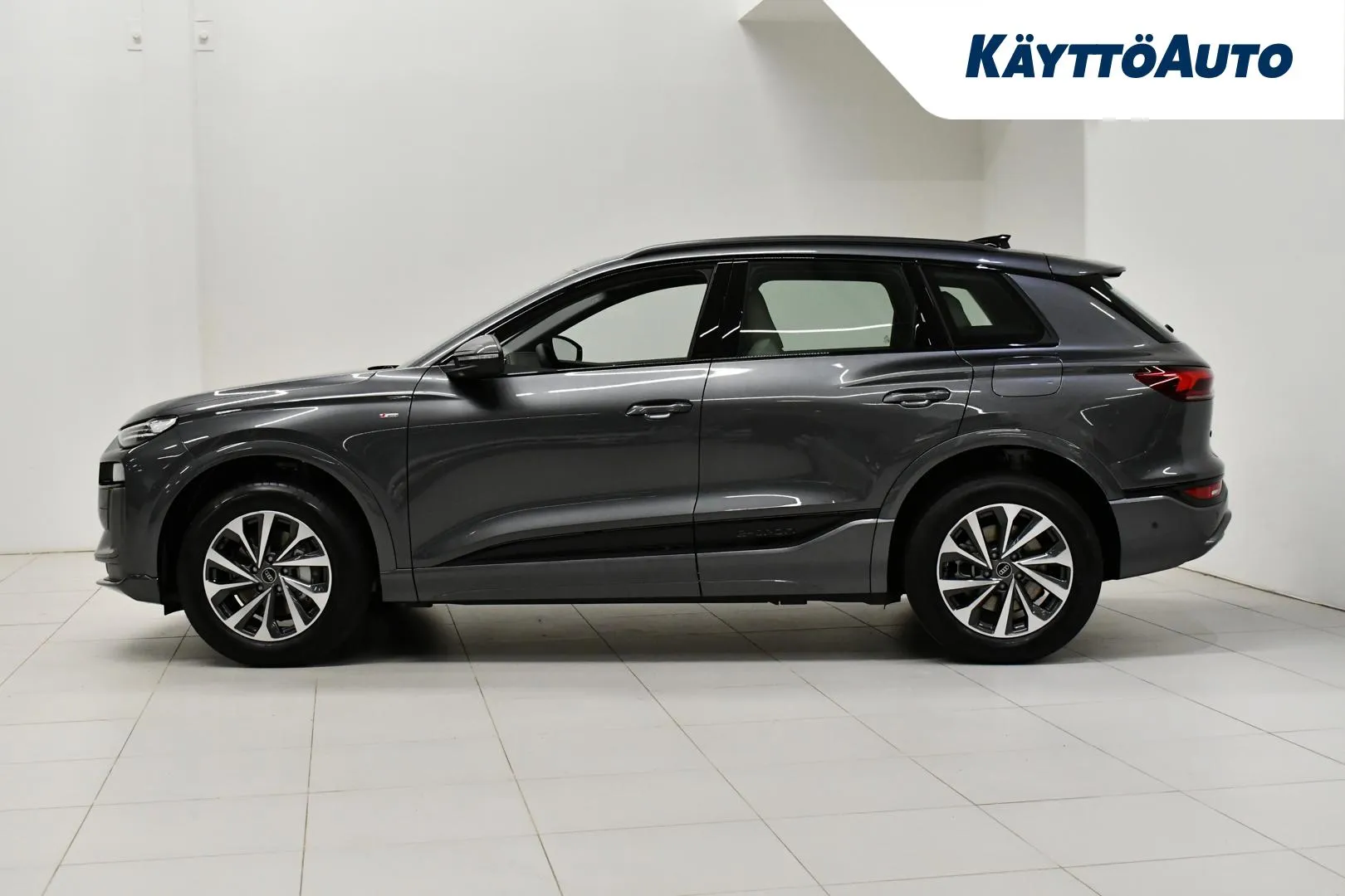 Audi Q6 e-tron IST-413 carousel image