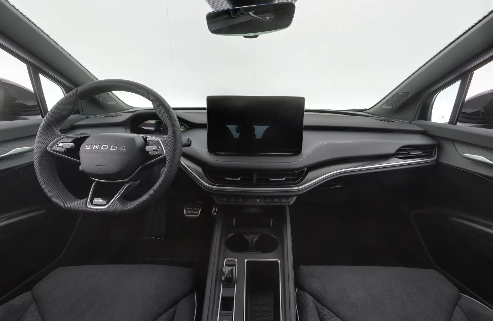 Skoda Elroq ISX-374 carousel image