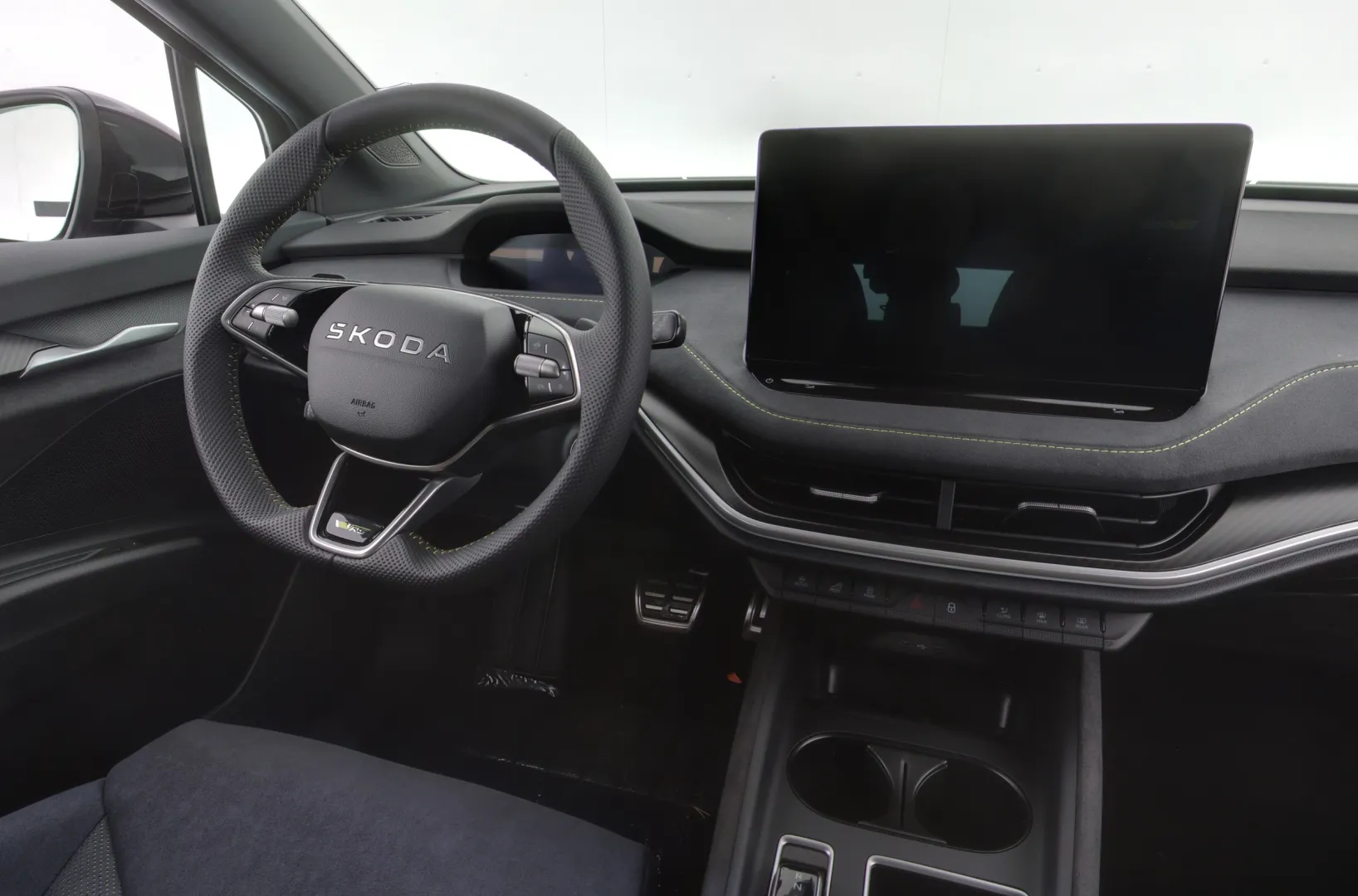 Skoda Elroq JOM-810 carousel image