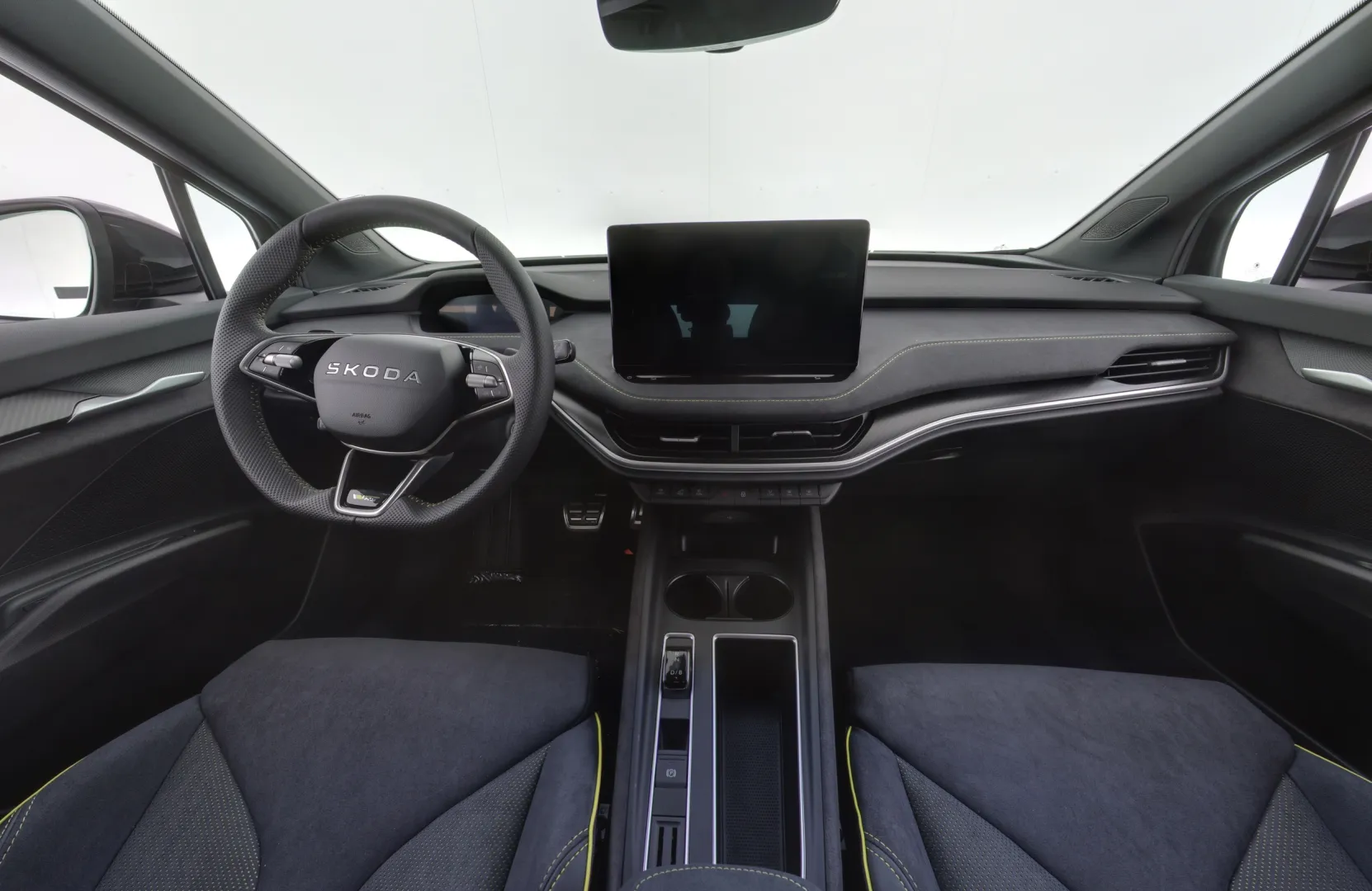 Skoda Elroq JOM-810 carousel image