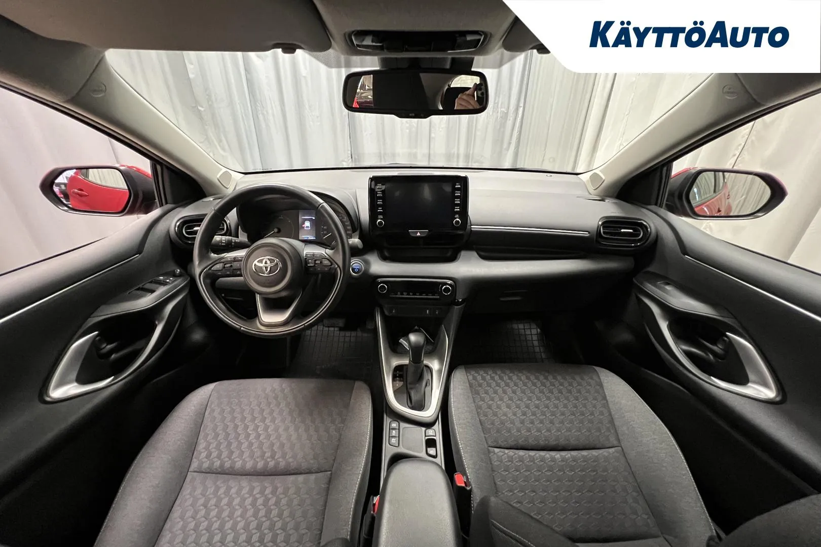 TOYOTA Yaris MOL-749 carousel image