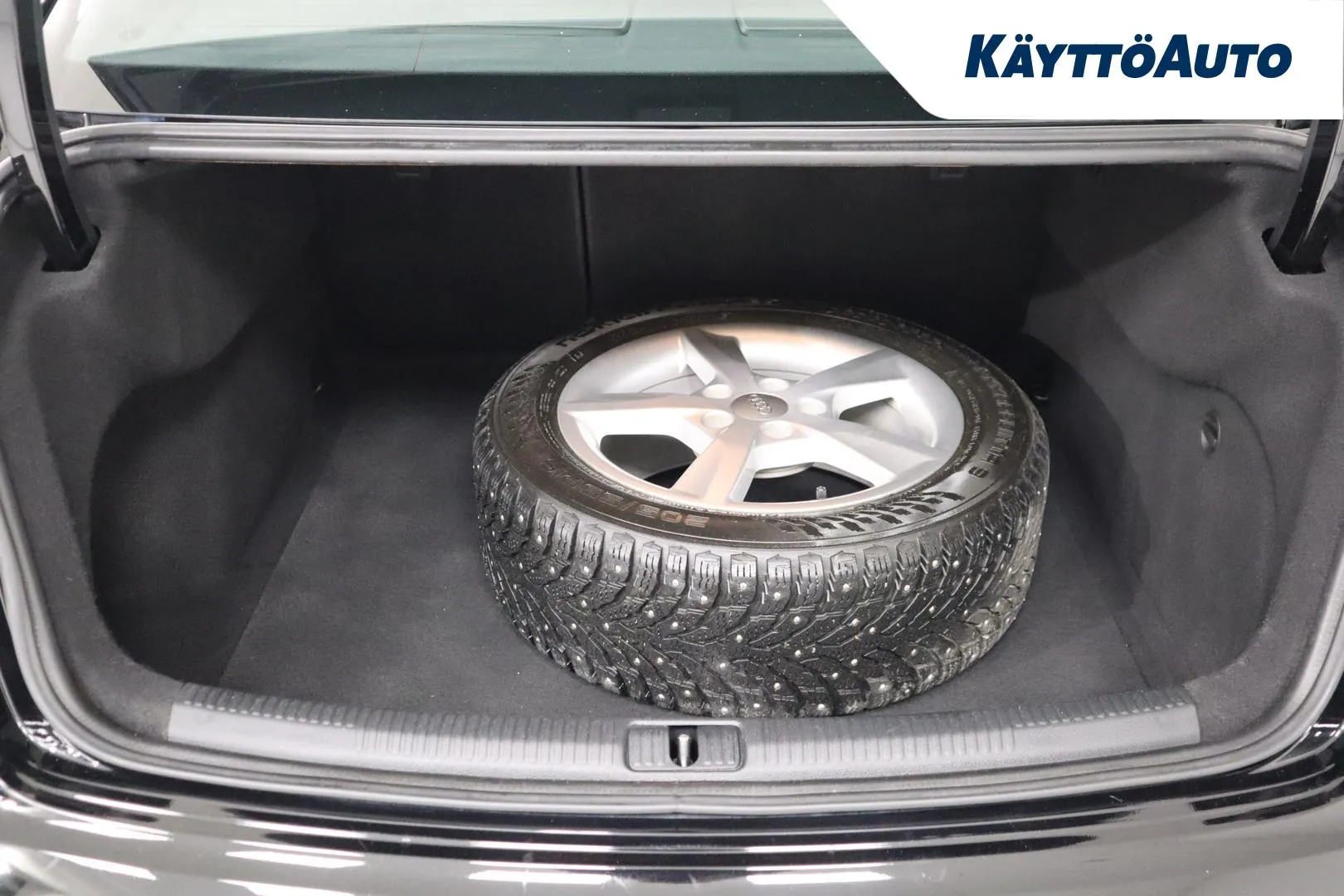 AUDI A3 INS-140 carousel image