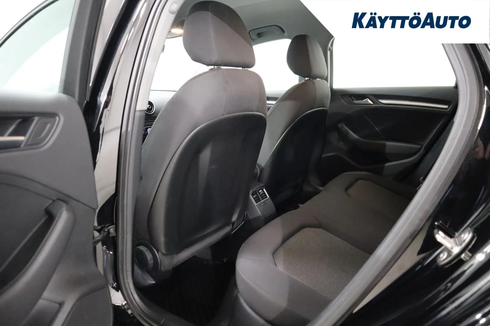 AUDI A3 INS-140 carousel image