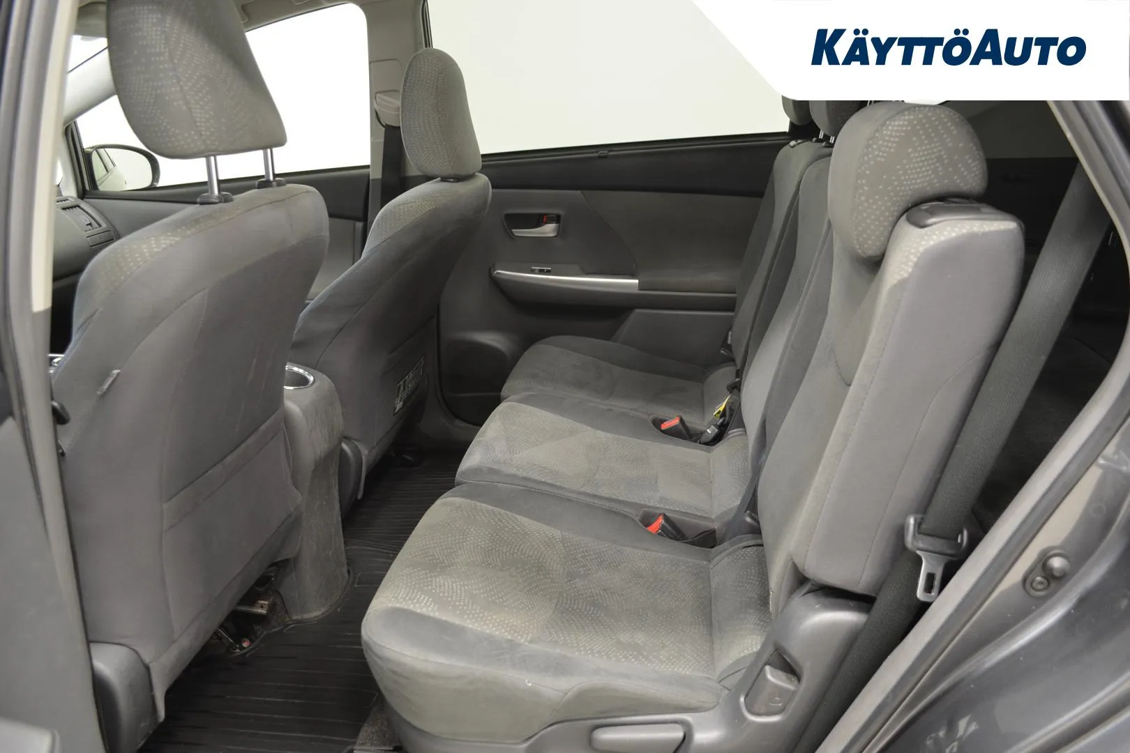 TOYOTA Prius+ XPH-451 carousel image