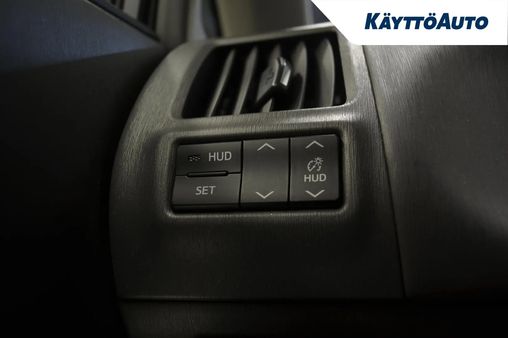 TOYOTA Prius+ XPH-451 carousel image