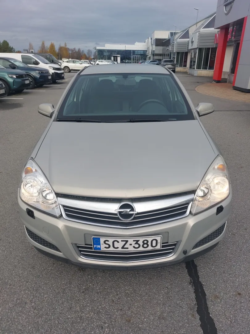 OPEL Astra SCZ-380 carousel image