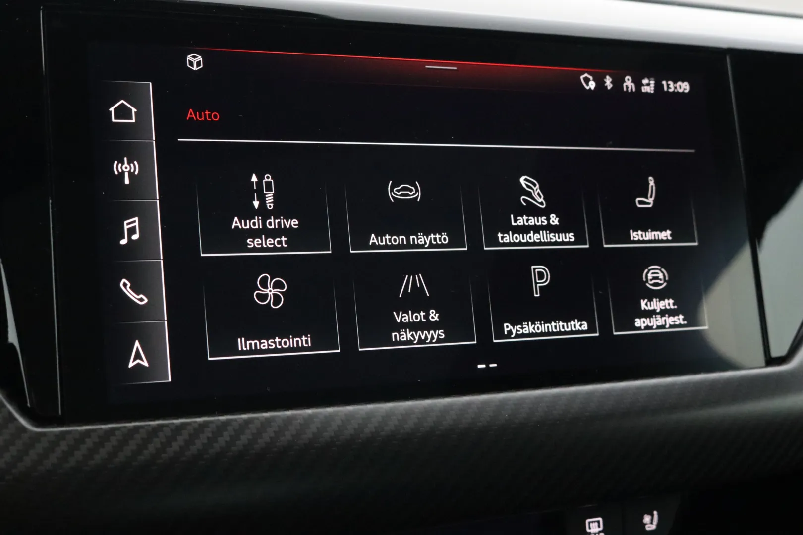 Audi e-tron GT LPS-159 carousel image