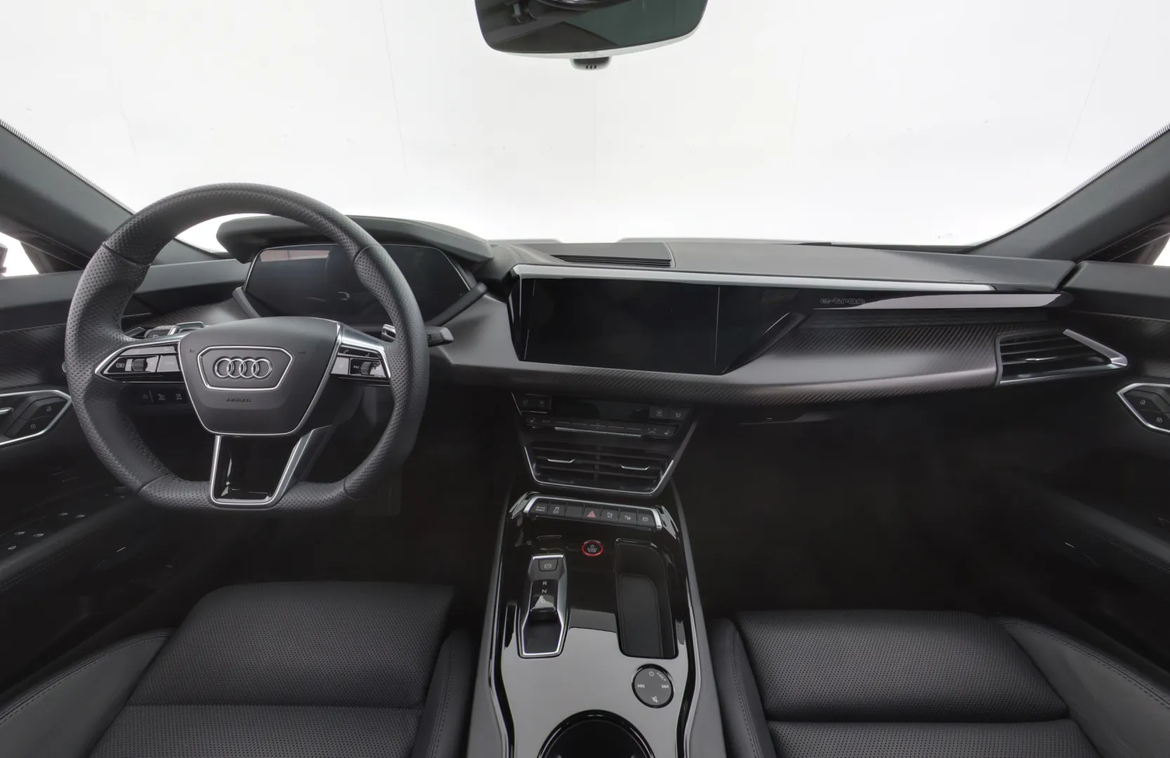 Audi e-tron GT LPS-159 carousel image