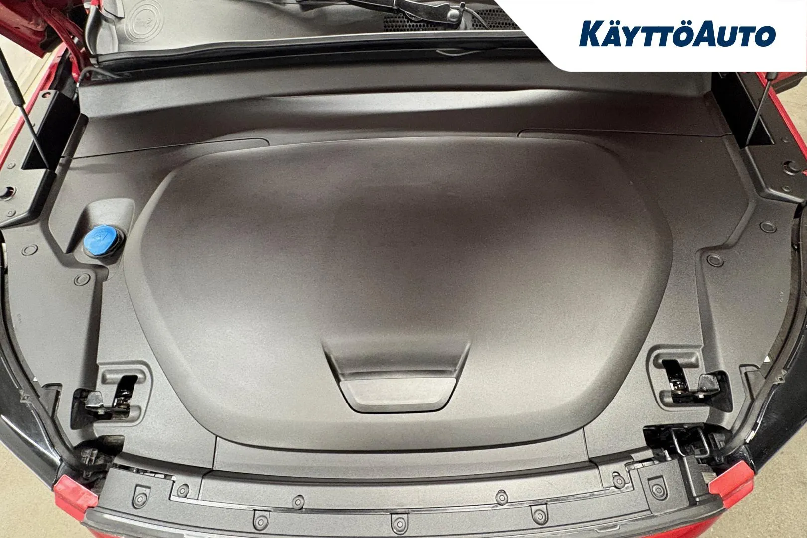 VOLVO C40 GPS-465 carousel image