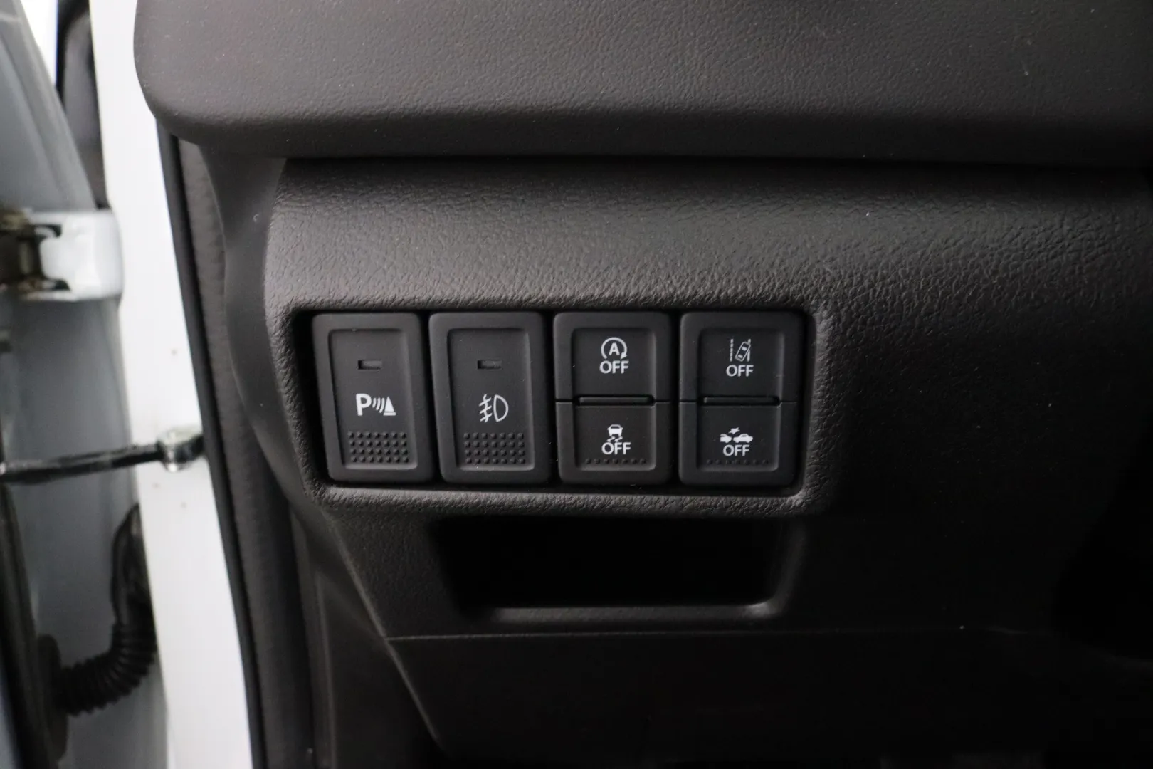 SUZUKI S-Cross CPF-885 carousel image