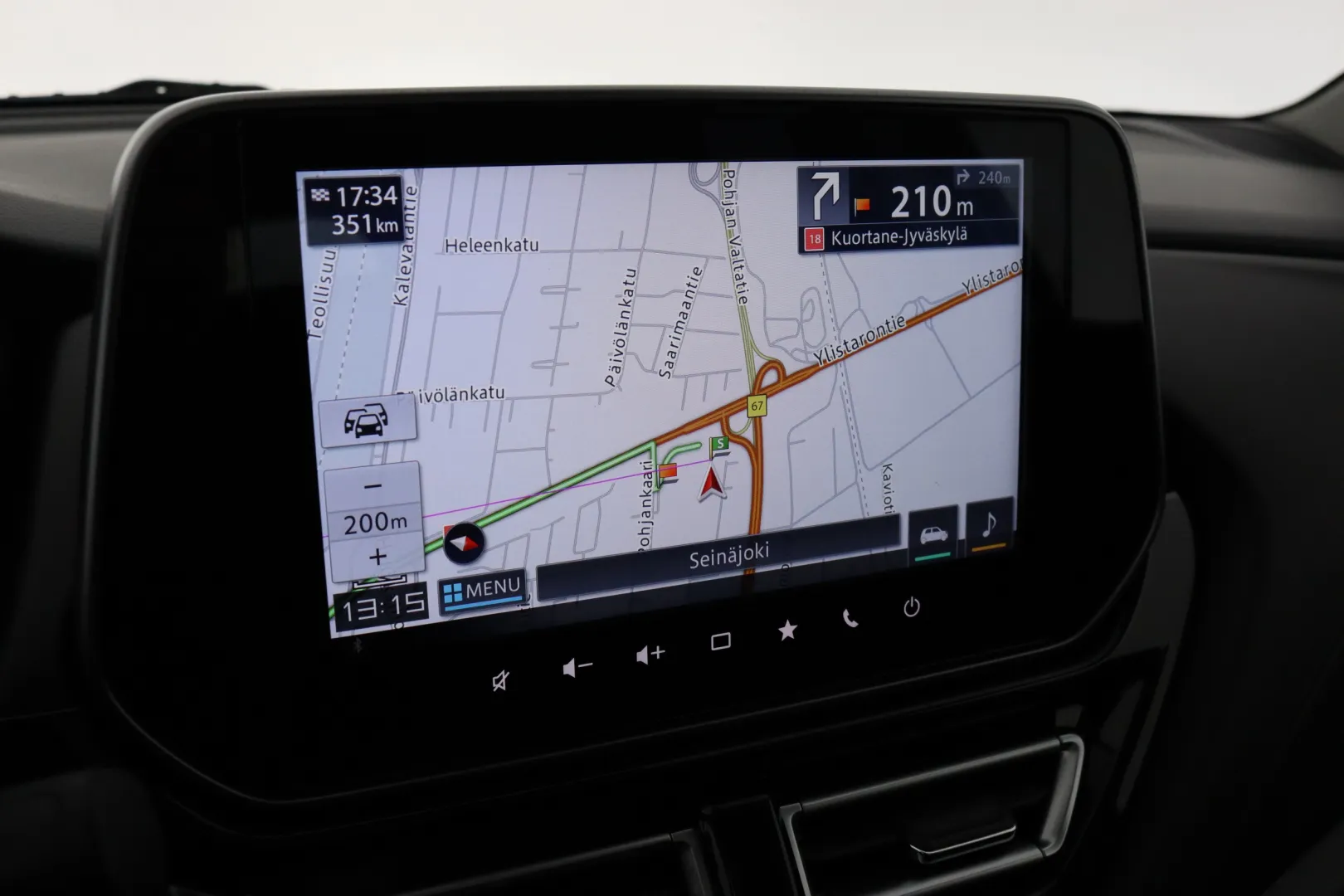 SUZUKI S-Cross CPF-885 carousel image