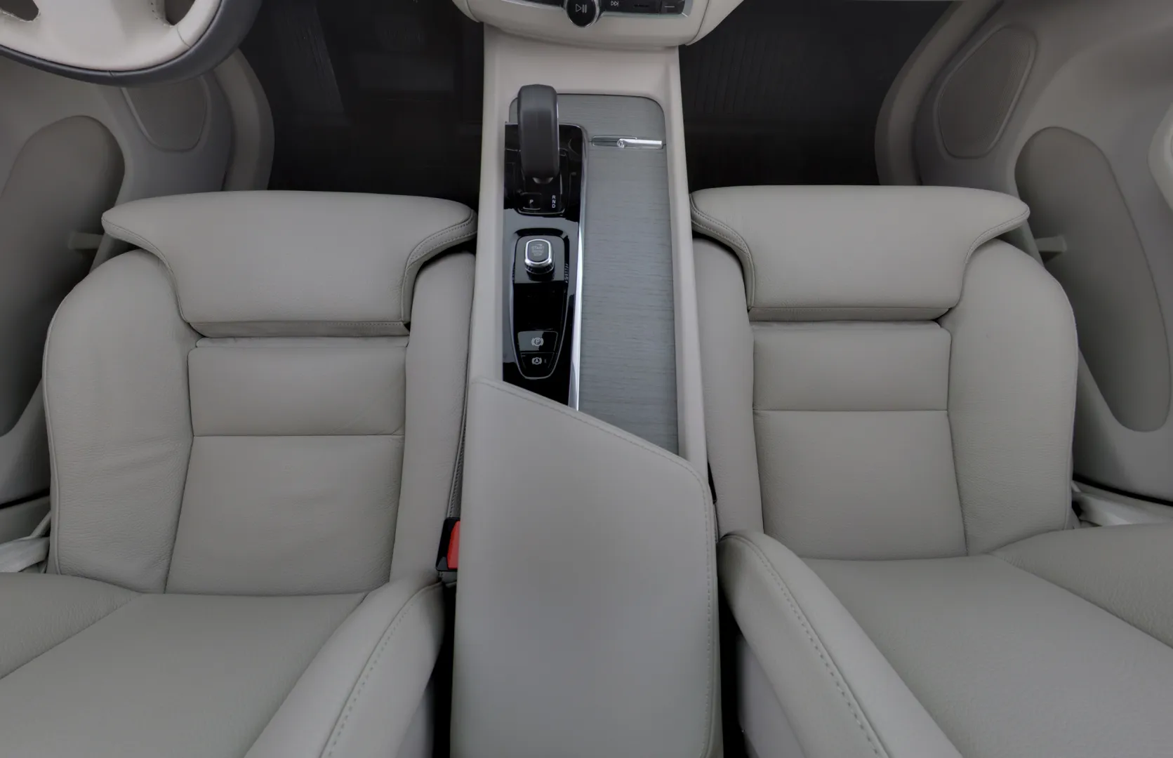 VOLVO XC60 KVP-804 carousel image