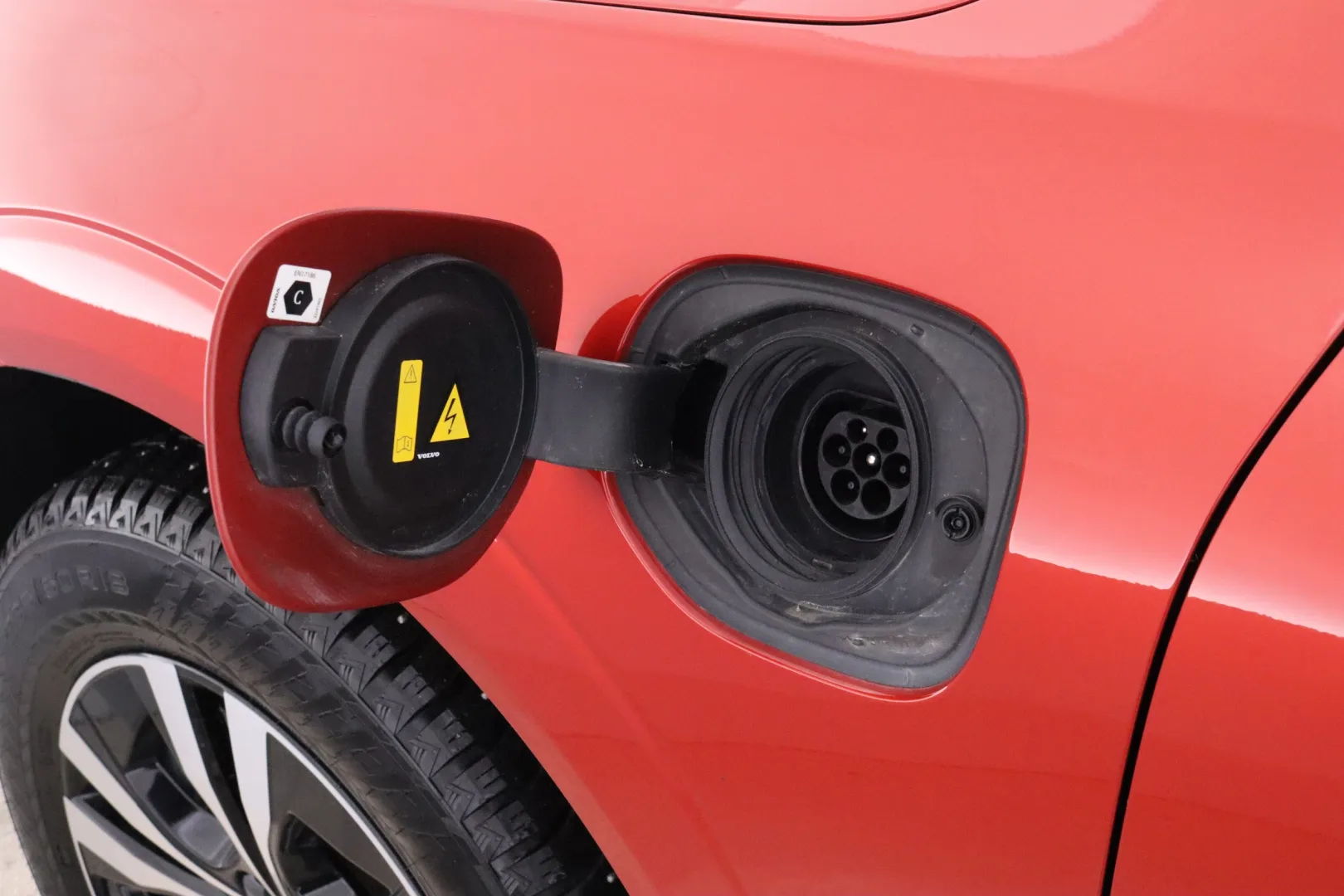 VOLVO XC60 KVP-804 carousel image