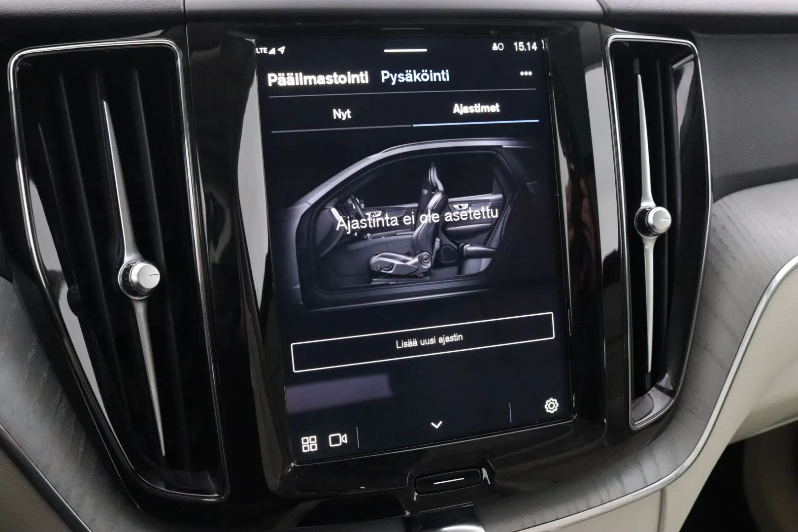 VOLVO XC60 KVP-804 carousel image