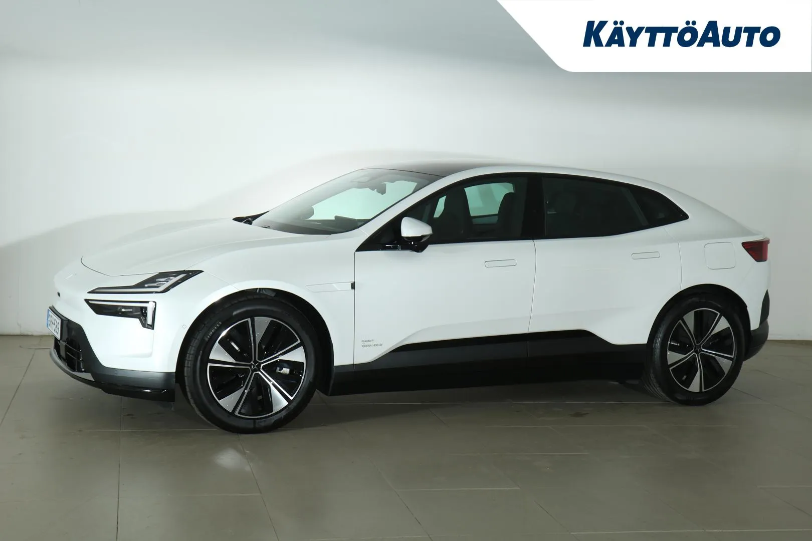 POLESTAR 4 GRH-589 carousel image
