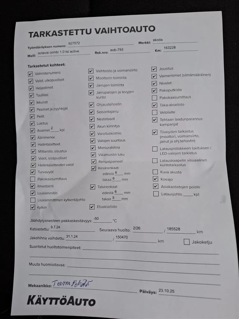 Skoda Octavia EOB-793 carousel image