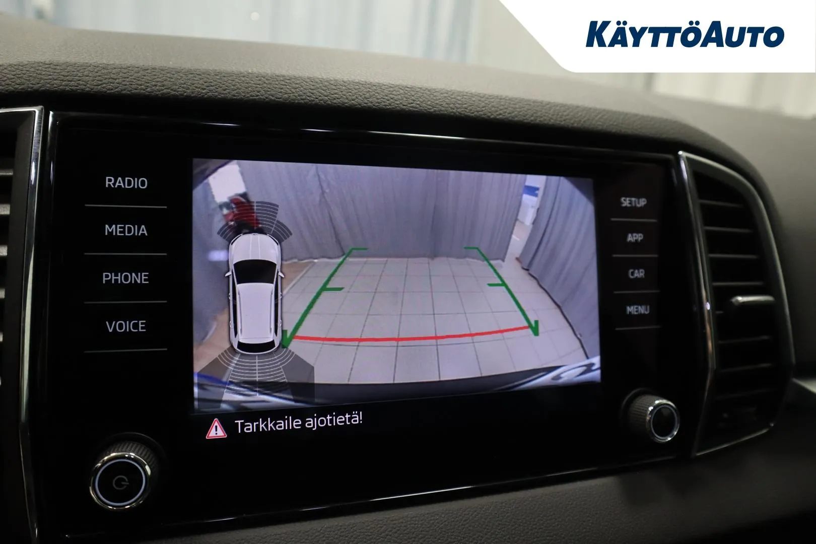 SKODA Karoq EPT-785 carousel image