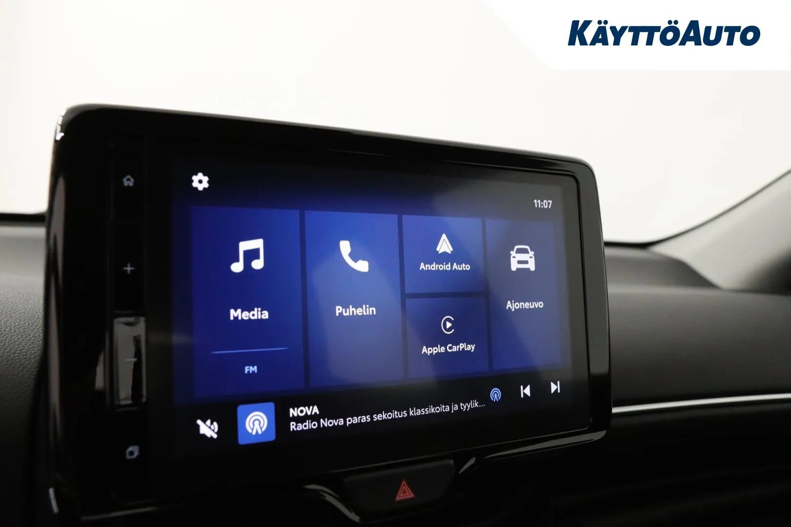 Toyota Yaris YYC-531 carousel image