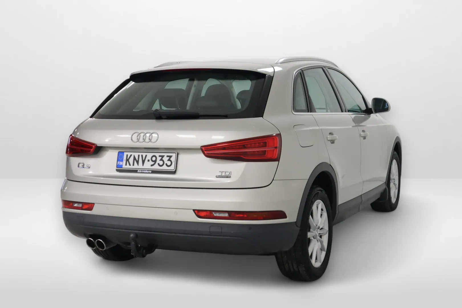 AUDI Q3 KNV-933 carousel image
