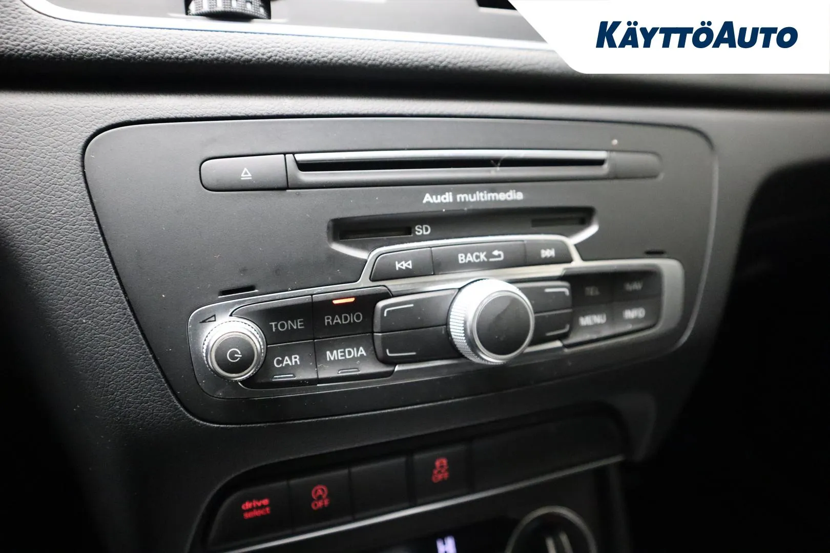 AUDI Q3 KNV-933 carousel image