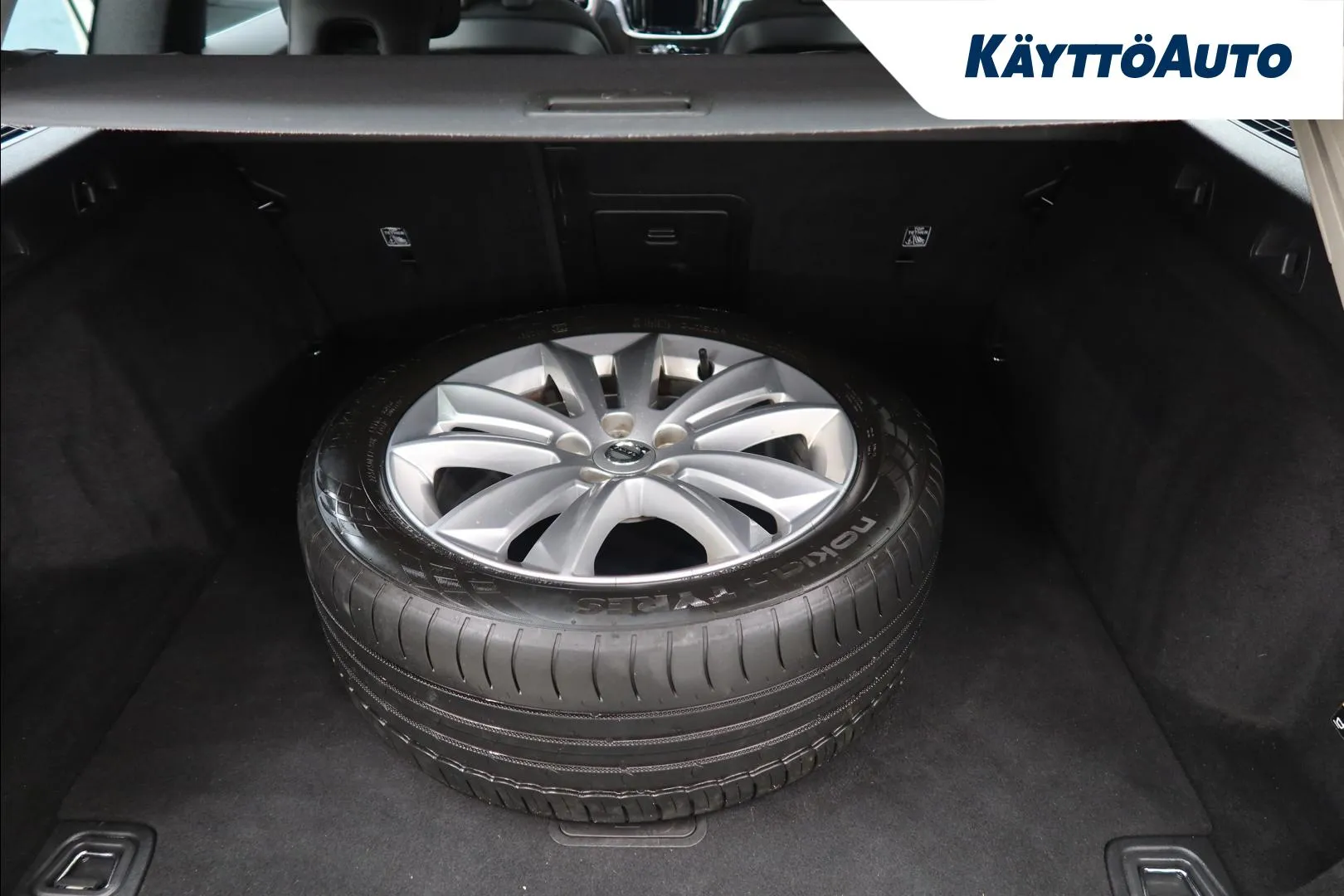 Volvo V60 RTV-783 carousel image